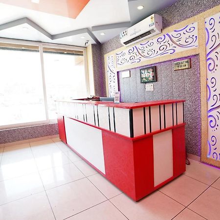 Oyo 39539 Hotel Vansh & Restaurant Kashipur Esterno foto