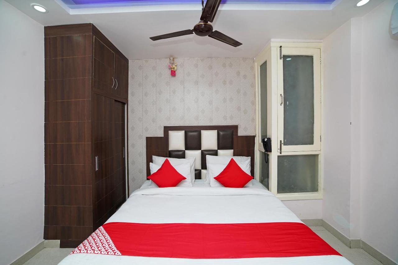 Oyo 39539 Hotel Vansh & Restaurant Kashipur Esterno foto