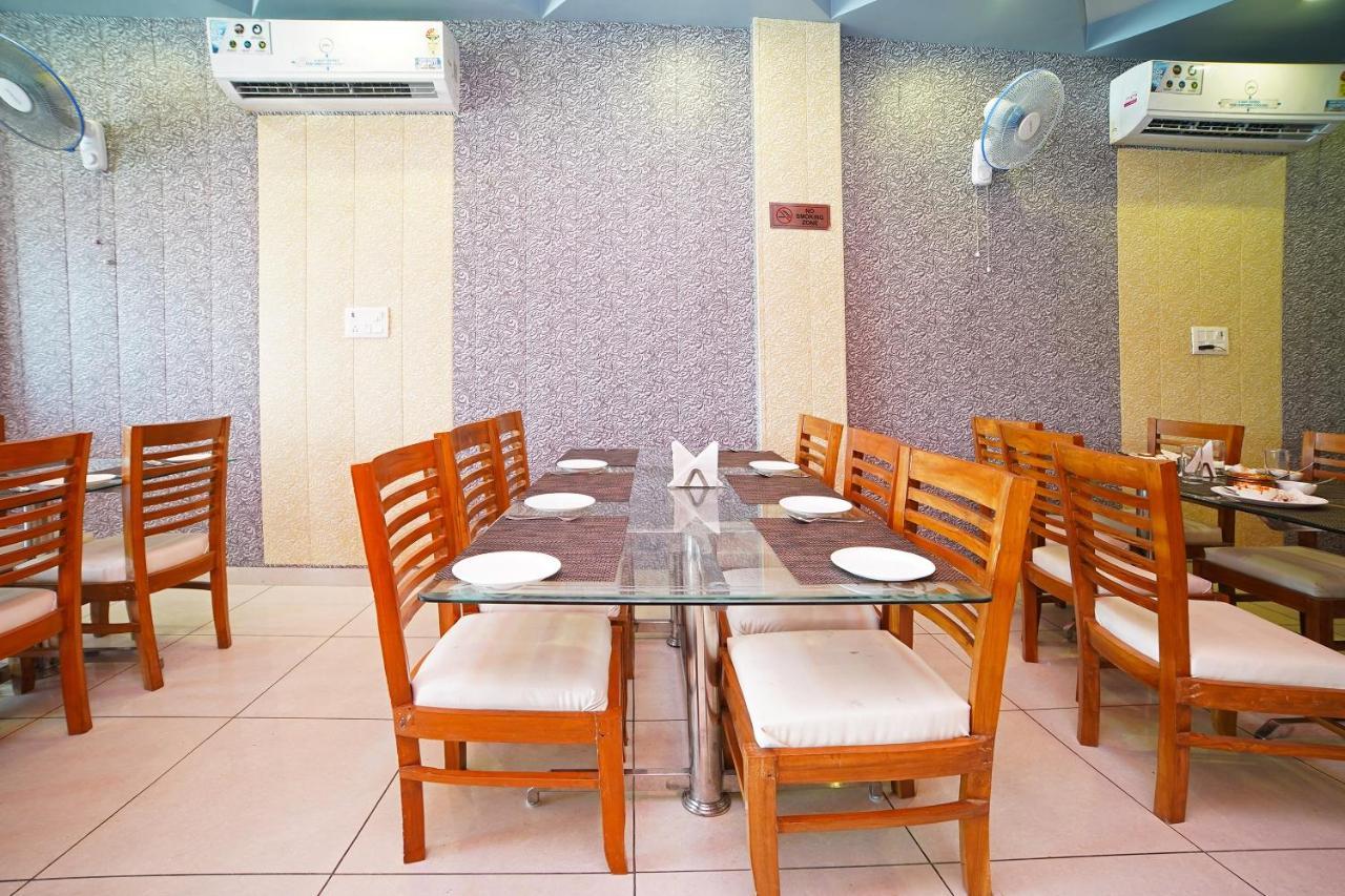 Oyo 39539 Hotel Vansh & Restaurant Kashipur Esterno foto