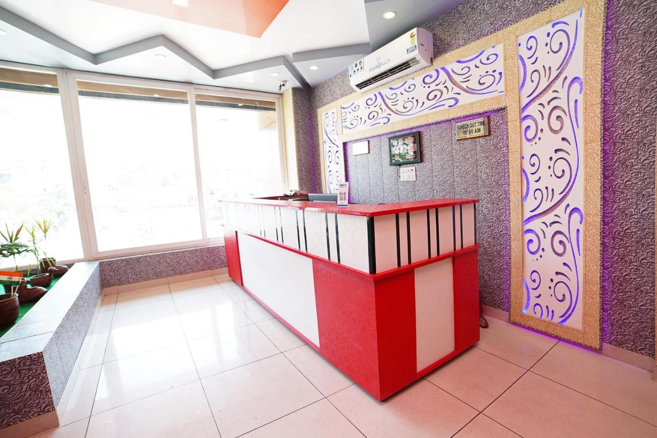 Oyo 39539 Hotel Vansh & Restaurant Kashipur Esterno foto